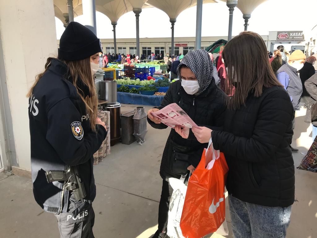 Emniyet, vatandaşa KADES uygulamasını anlattı